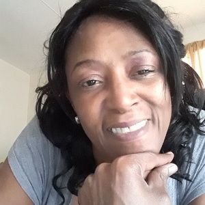 Meet your Posher, Zaza